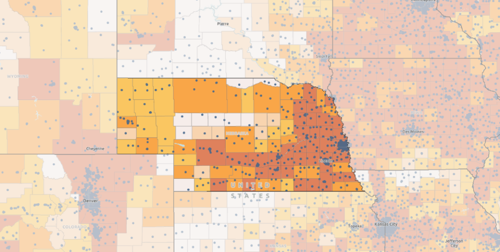 Map of broadband providers and public school locations